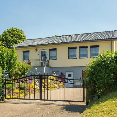 Schoene In An Der Ostsee Apartment