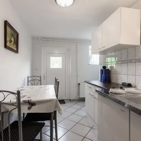 Schoene In An Der Ostsee Damshagen